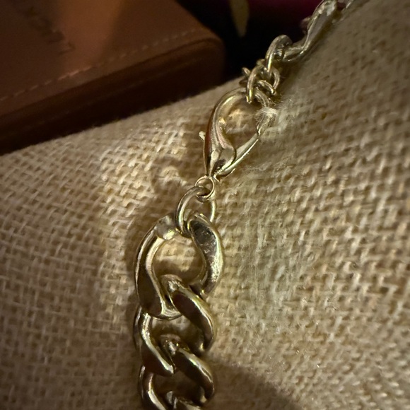 Chic Gold and Cream Necklace